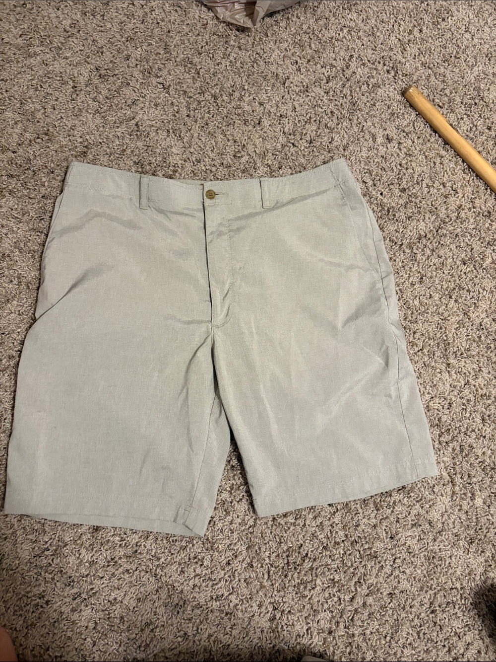 Men's Flat Front Shorts in Light Gray/khaki  - Tailored Everyday Comfort